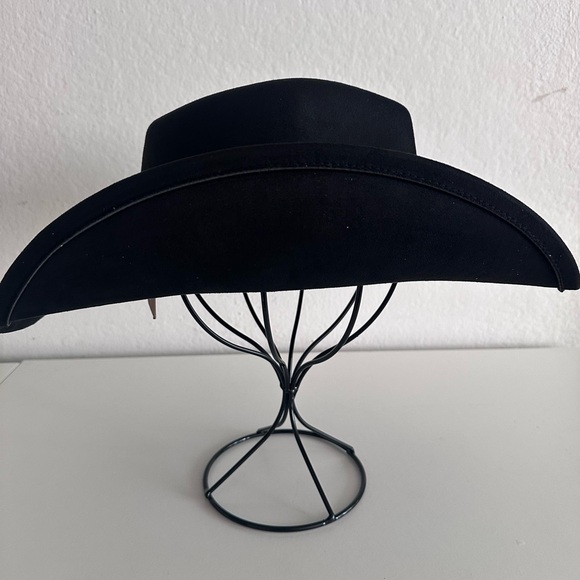 π€ New Black Cowboy Hat with Rhinestone Band | Western Glam Cowgirl Hat - Picture 3 of 6